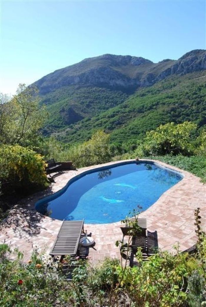 Villa à vendre à Casares