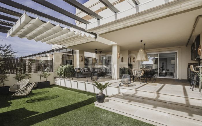 Апартамент на нижнем этаже на продажу в Albatross Hill, Новая Андалусия