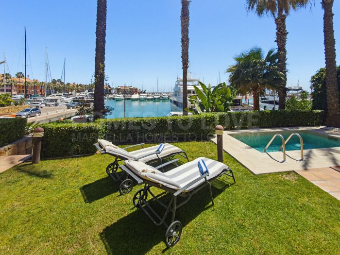 Апартамент на продажу в Ribera del Gurami, Marina de Sotogrande