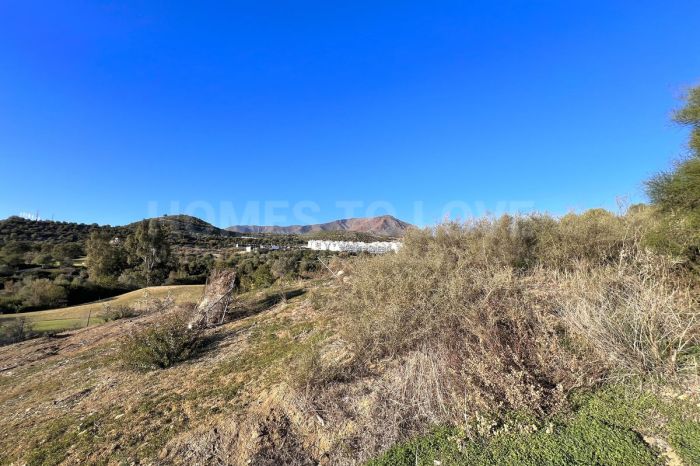 Residential Plot for sale in Estepona