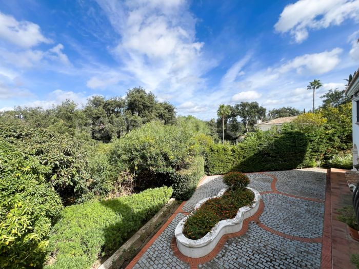Luxury Villa in Zona B Sotogrande Costa