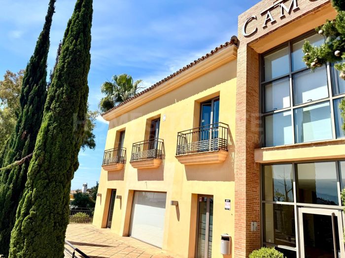 OFICINA EN CAMOJAN SIERRA BLANCA