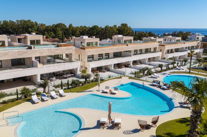Stunning 4-Bedroom Ground Floor Apartment in Epic Phase 3, Marbella Golden Mile