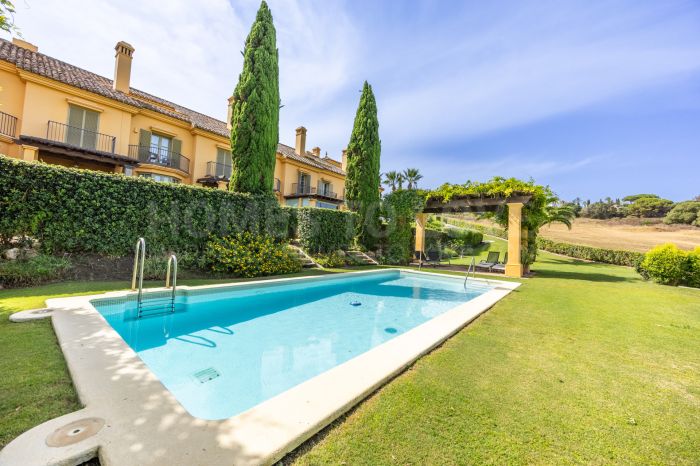 Reihenhaus zu verkaufen in Los Carmenes de Almenara, Sotogrande Alto