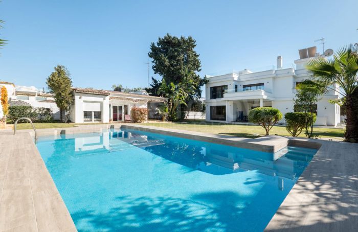 Villa zur Kurzzeitmiete in Cortijo Blanco, San Pedro de Alcantara