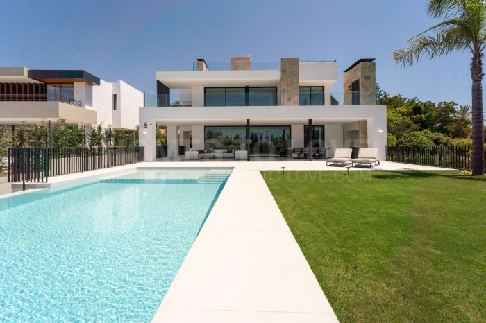 Villa à vendre à Nueva Andalucia, Marbella