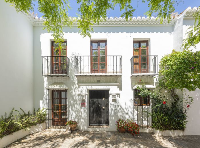 Reihenhaus zu verkaufen in Lomas Pueblo, Marbella Goldene Meile