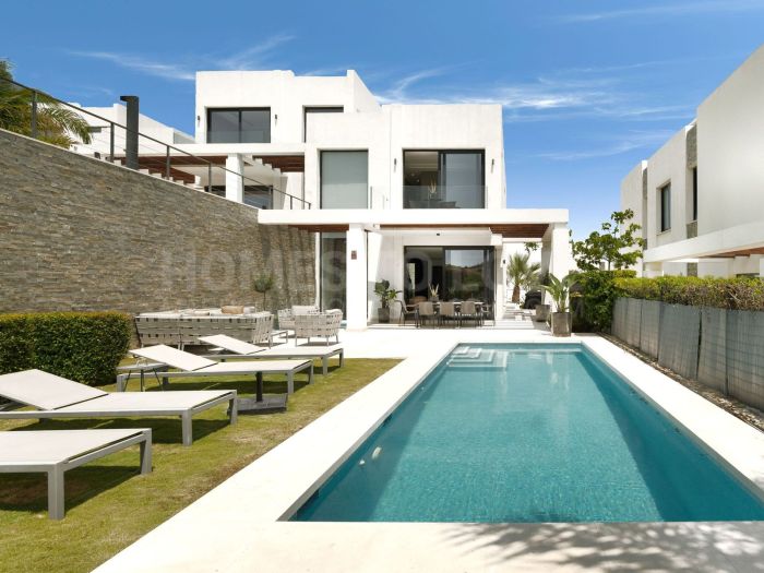 Villa Jumelée à vendre à Cabopino, Marbella Est