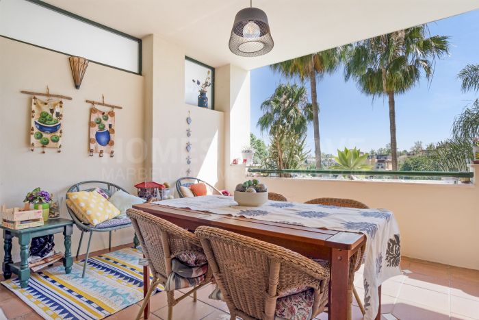 Amplio apartamento en primera planta en Guadalcántara, San Pedro de Alcántara