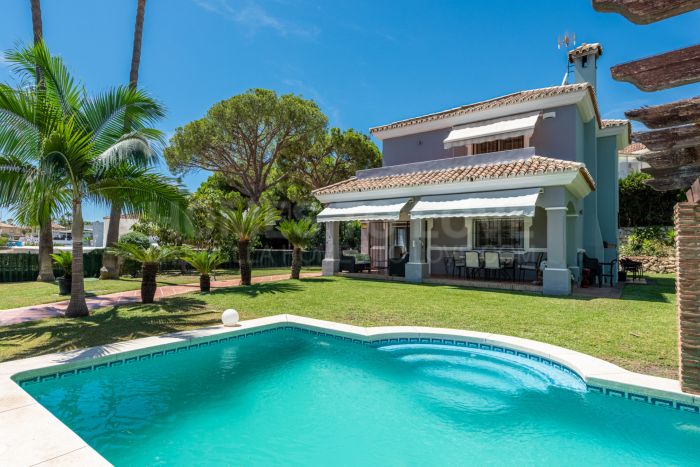 Charming Family Villa in Monte Biarritz!