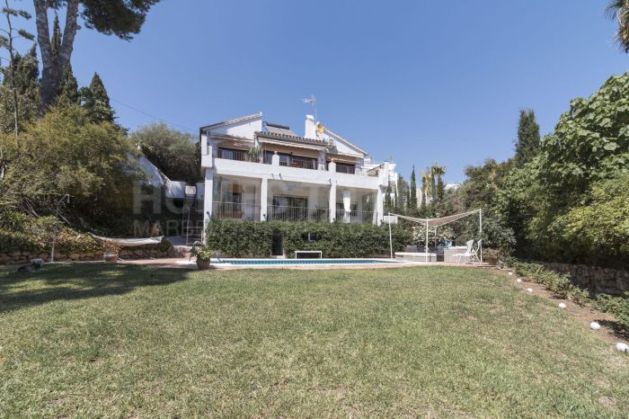 Villa à vendre à El Rosario, Marbella Est