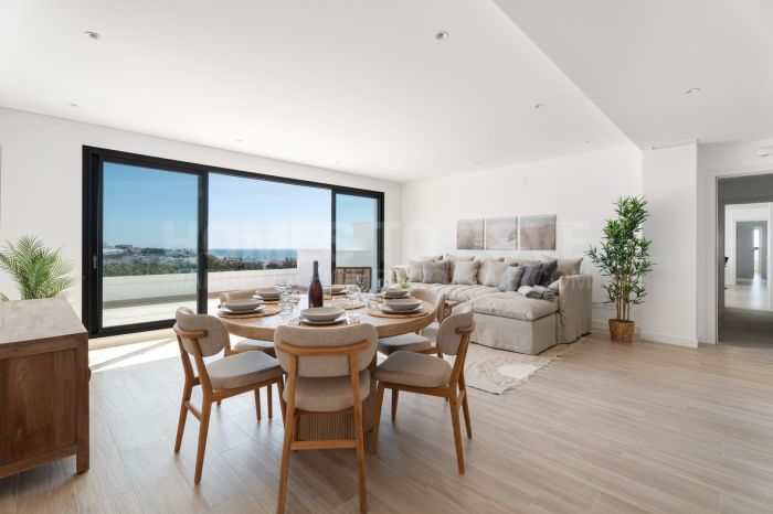 Апартамент на продажу в Cala de Mijas, Михас Коста