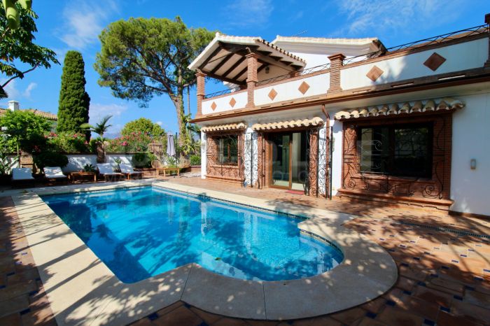 Villa à vendre à El Presidente, Estepona Est