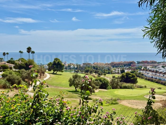 Apartamento con vistas al mar cerca del puerto, Manilva