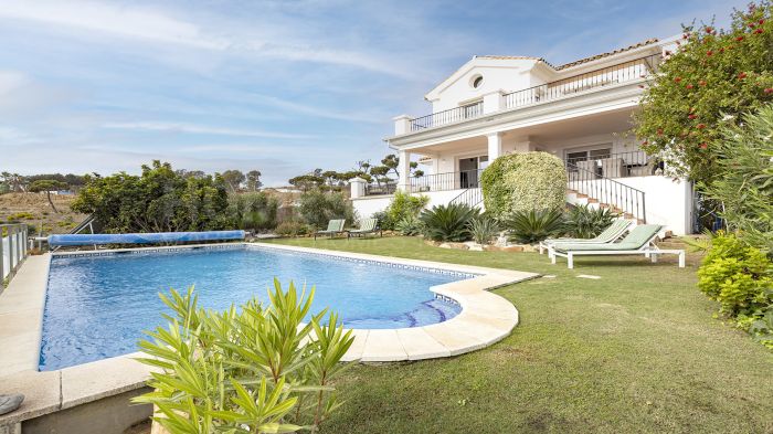 Elegant 4-Bedroom Villa with Panoramic Sea Views in La Paloma, Manilva
