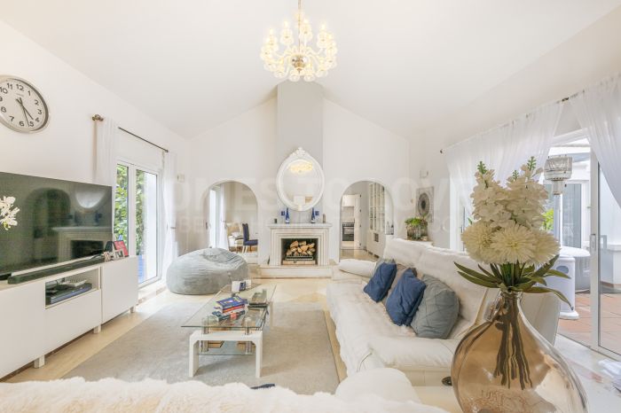 Zona B Villa 950,000 euros