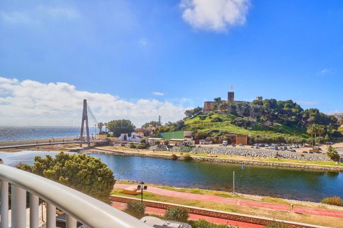 Fantástico apartamento con impresionantes vistas al mar en Fuengirola.