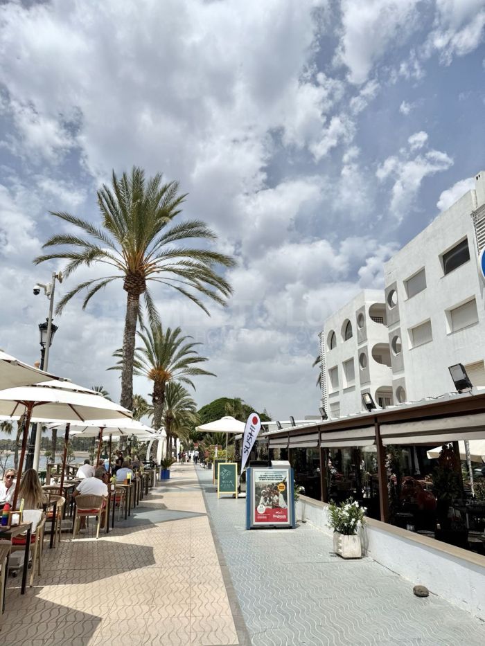 Apartment for sale in San Pedro Playa, San Pedro de Alcantara