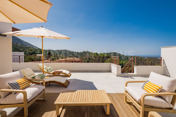 Moderno Apartamento con impresionantes vistas y techo Solarium en Cerros del Lago