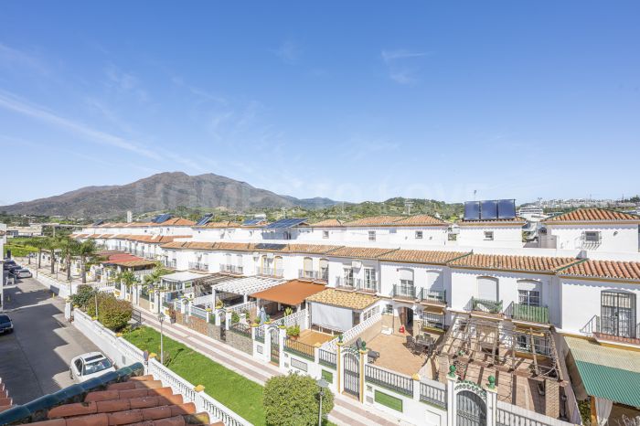 Таунхаус в центре Эстепоны