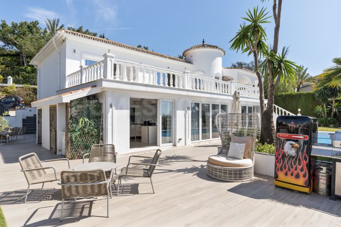 Detached house Elivira