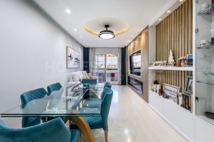 Пентхаус дуплекс на продажу в Los Pacos, Фуэнхирола