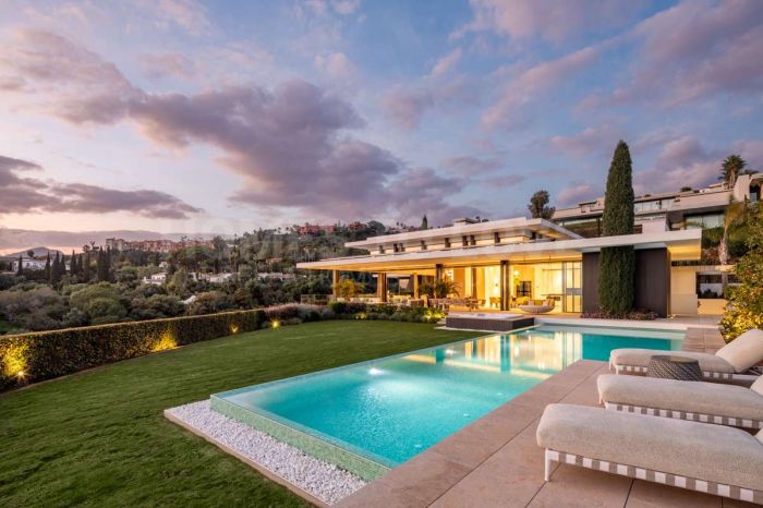 Obra Maestra Arquitectónica en The Hills, La Quinta