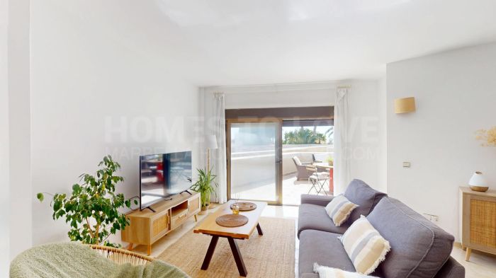 Great opportunity: Apartment in Apartagolf Atalaya; Estepona