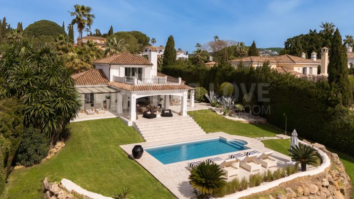Villa for sale in Sotogrande Alto