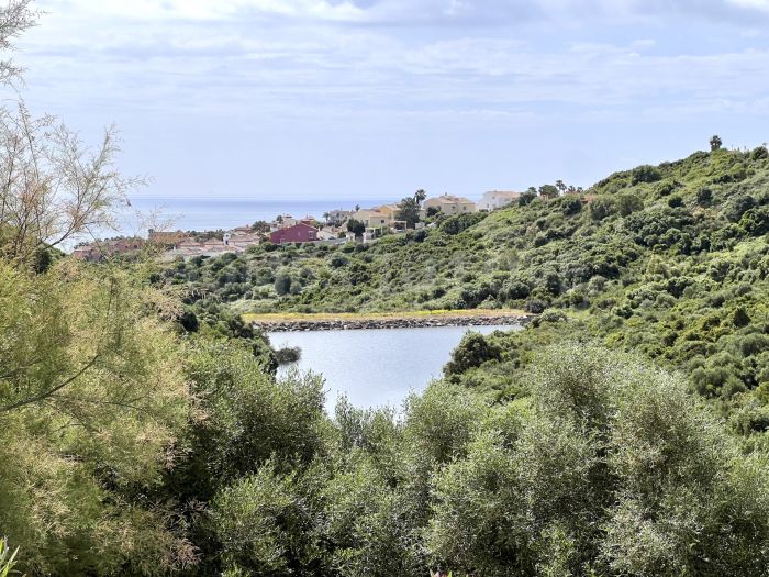 Wunderschöne Wohnung mit Golf-, See- und Meerblick in La Alcaidesa