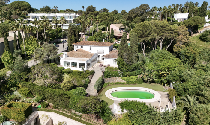 Rara oportunidad de poseer una villa en la prestigiosa zona de Reyes de Sotogrande