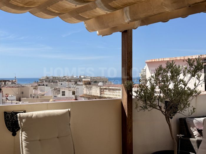 Апартамент на продажу в Marbella Centro, Марбелья