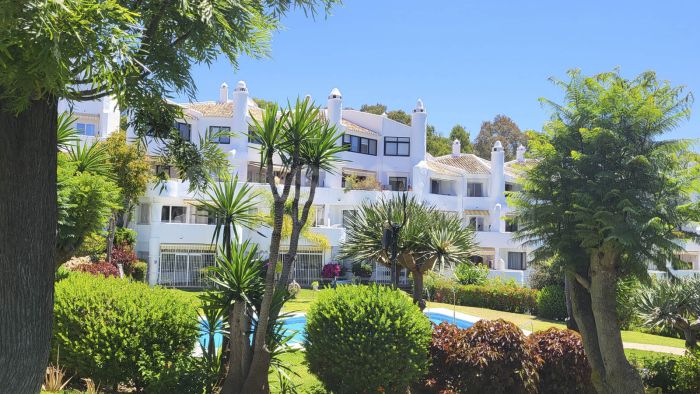 Apartment for sale in Calahonda, Mijas Costa