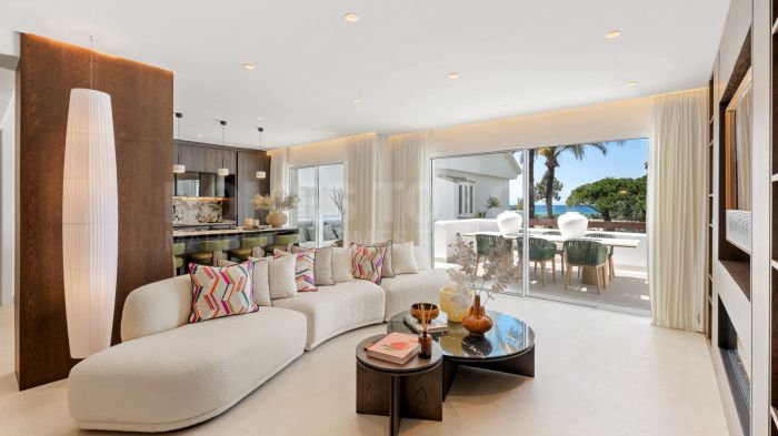 Turnkey Frontline Beach Apartment for Sale | Los Monteros Palm Beach, Marbella East