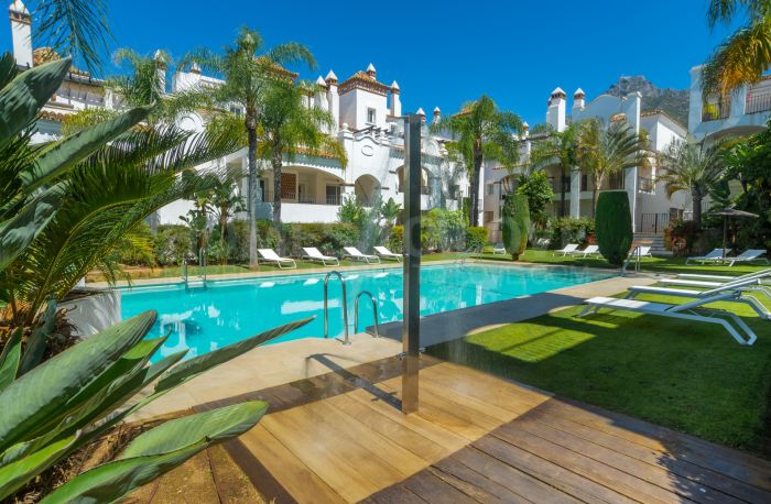Elegant und perfekt gelegen | 3-Schlafzimmer-Wohnung, Goldene Meile, Marbella
