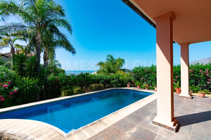 Villa zu verkaufen in Seghers, Estepona