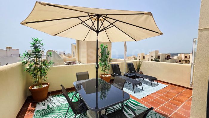 Пентхаус дуплекс на продажу в Bahia de Casares, Касарес
