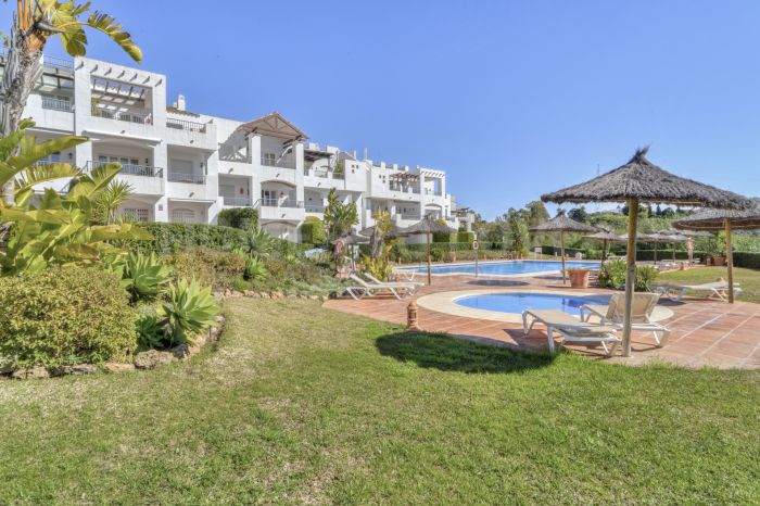 Magnifico Apartamento en Los Arqueros - Benahavis