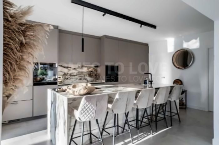 Villa de lujo de 6 dormitorios con vistas al mar y a la montaña en Nagüeles, Marbella