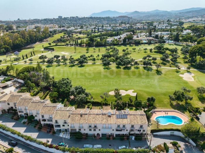 Town House for sale in Nueva Andalucia, Marbella