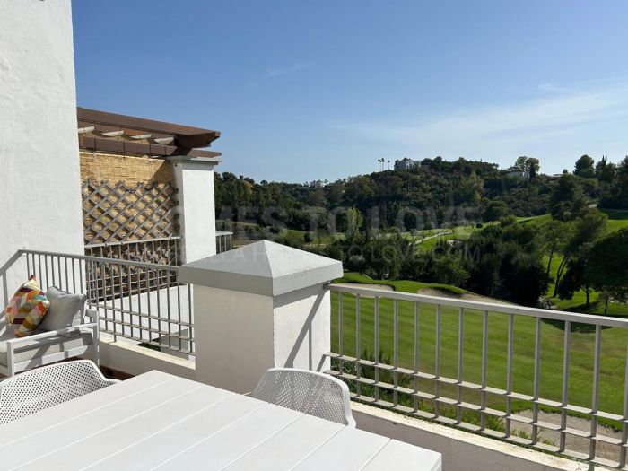 Apartamento En alquiler en Los Arqueros, Benahavis