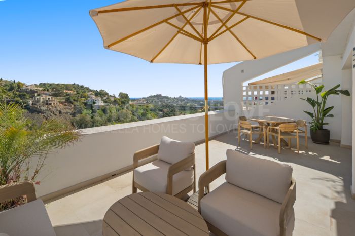 Elegante Apartamento de Dos Dormitorios en Mirador La Quinta
