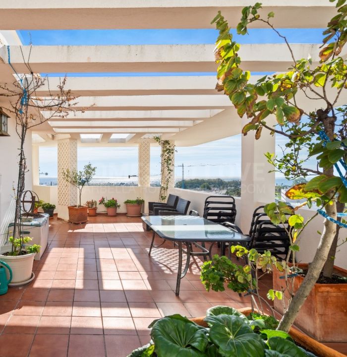Zweistöckiges Penthouse zu verkaufen in San Pedro de Alcantara