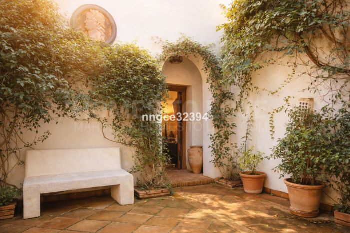 A Private Artistic Sanctuary in Sotogrande Costa