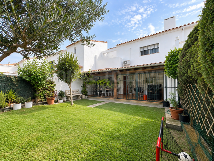 Wunderschönes Haus in El Paraíso, Estepona