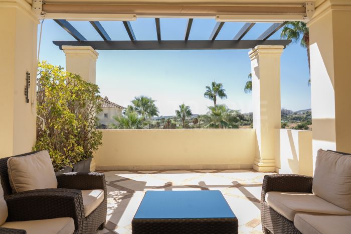 Апартамент на продажу в Majestic, Casares del Sol - Casares Golf