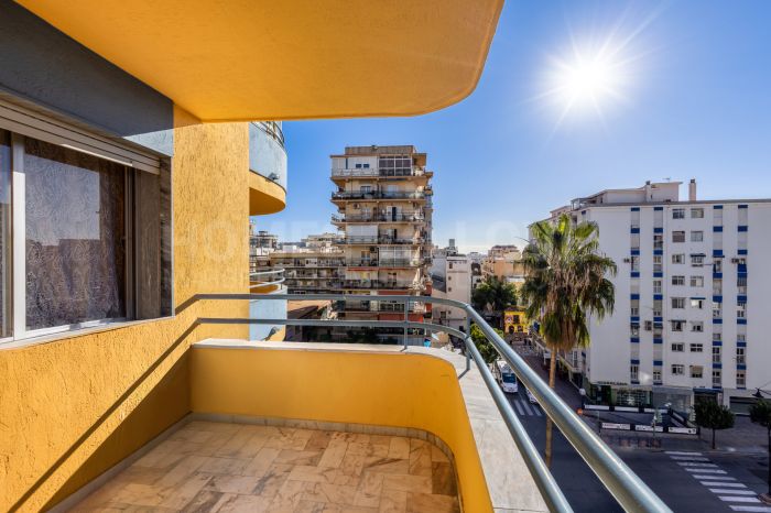 Апартамент на продажу в Fuengirola Centro, Фуэнхирола