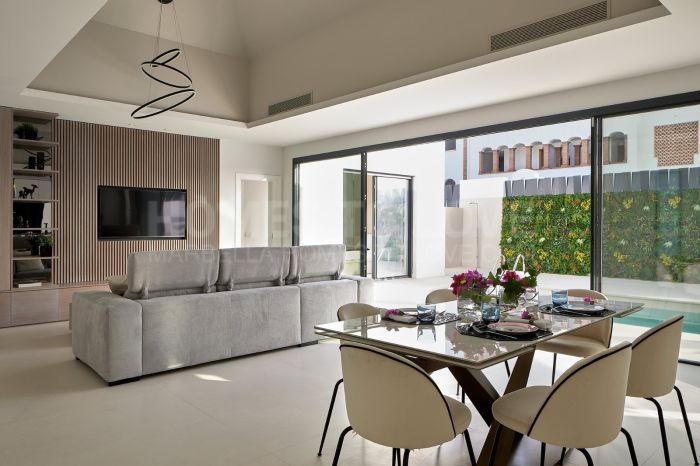 Stunning Villa with Private Pool in San Pedro de Alcántara, Marbella