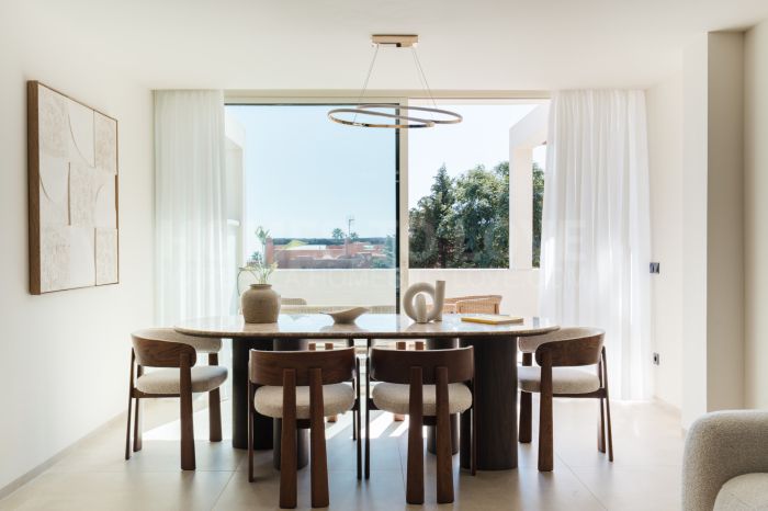 Palacetes 7 - Hermoso apartamento de tres dormitorios completamente renovado en La Cerquilla con vistas al mar.