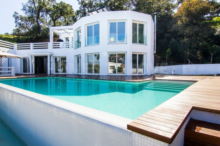 Villa zur Langzeitmiete in La Mairena, Marbella Ost